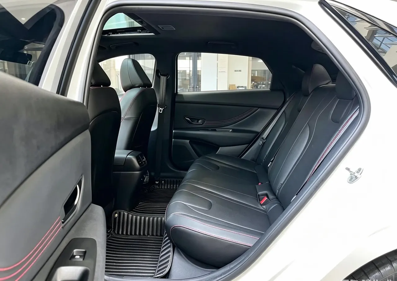 Hyundai 2023 Elantra -3-compartment 1.4TGDi 240TGDi N Line TOP Flagship Automatic 6