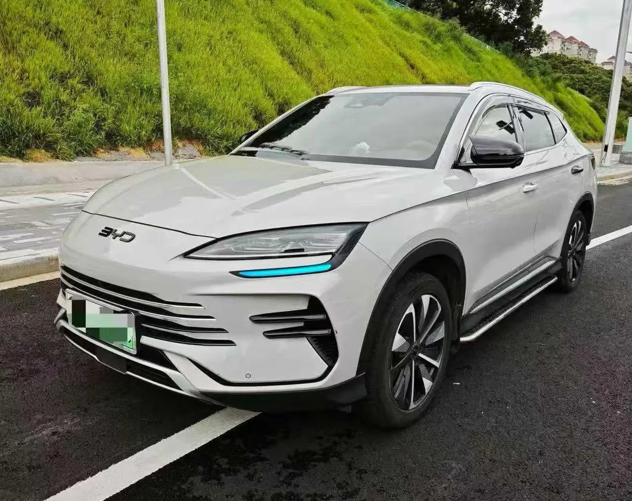 BYD Song PLUS New Energy 2025 Song PLUS DM-i 1.5 Stepless 160KM Flagship Automatic Gear - View 1