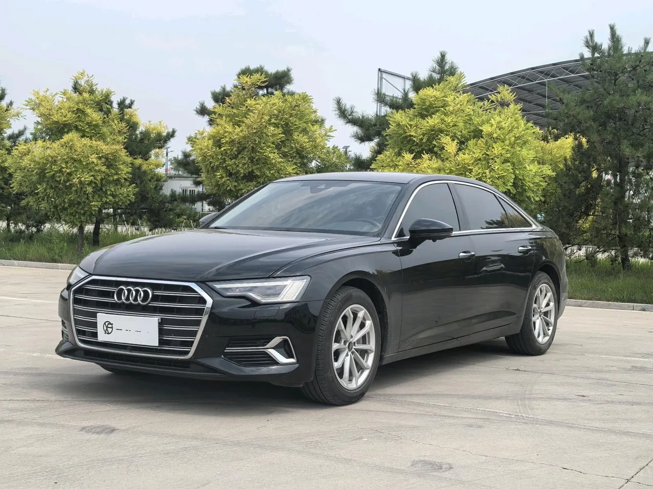 Audi 2023 A6L 2.0TFSI 40TFSI Deluxe Elegant Automatic - View 1