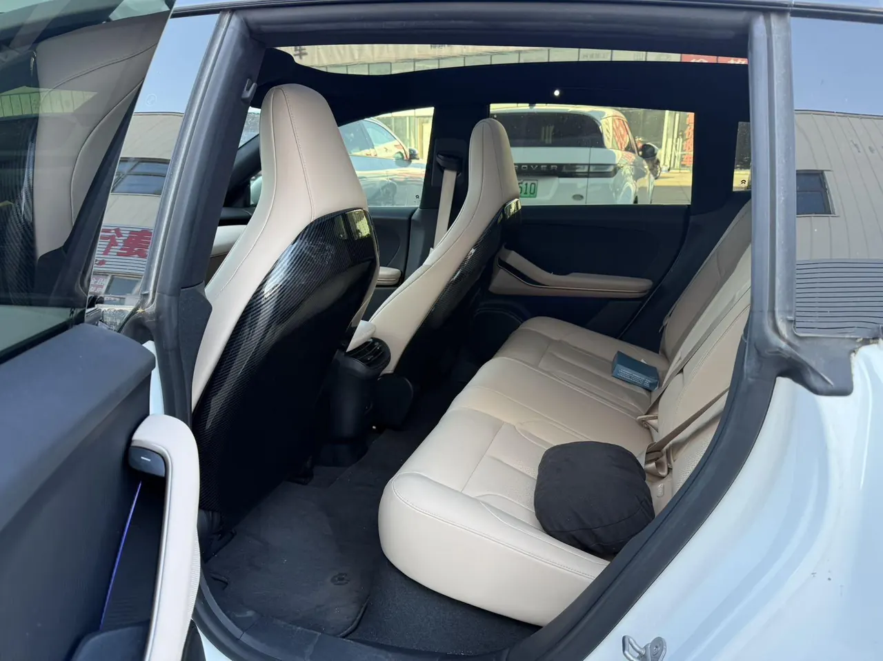 NIO 2023 ET5 75kWh Touring automatic gear 3