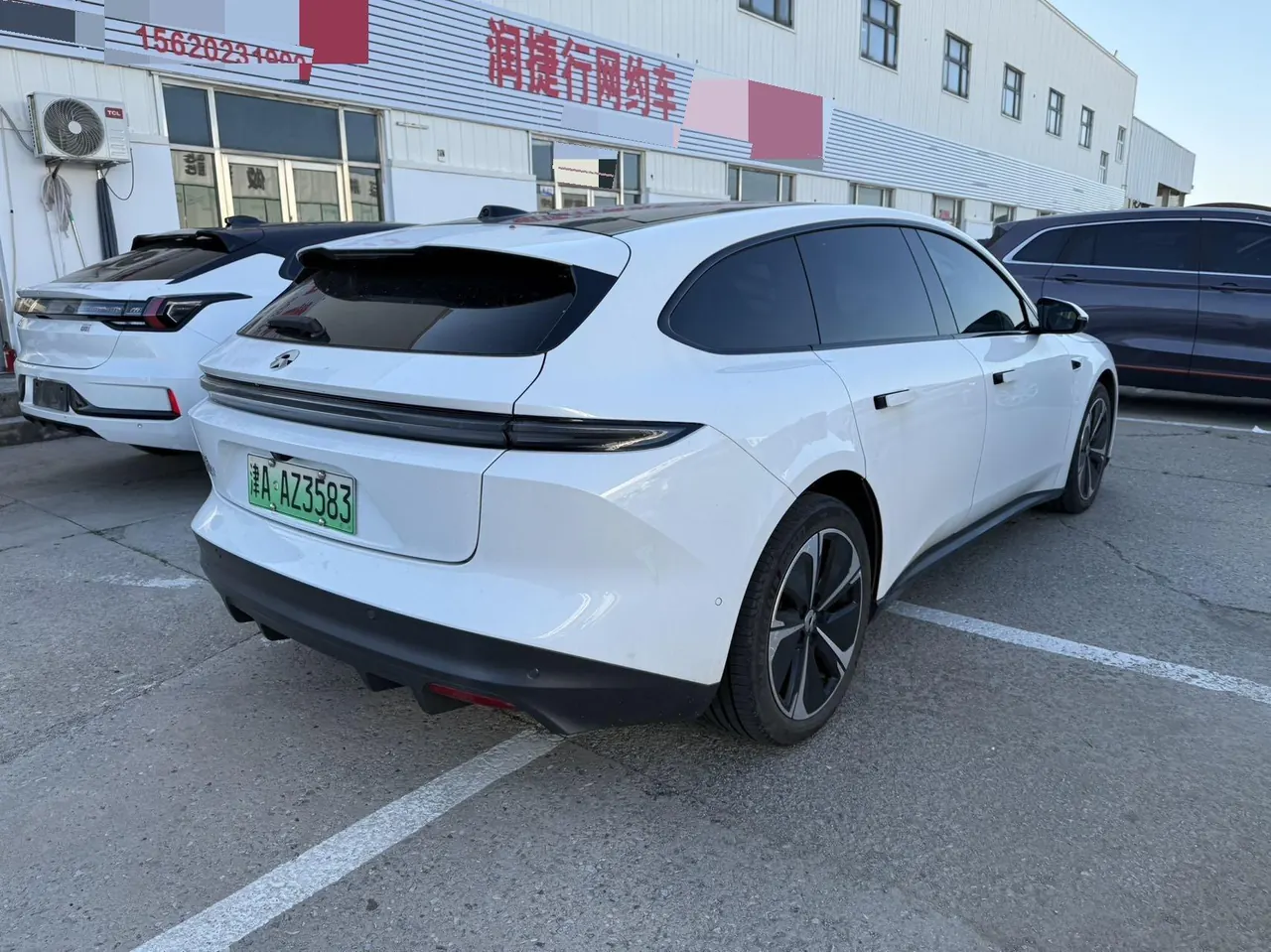 NIO 2023 ET5 75kWh Touring automatic gear 5