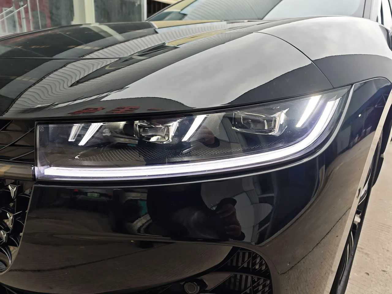 Voyah 2024 models chasing PHEV 1.5T four-wheel drive long endurance administrative version automatic gear 6
