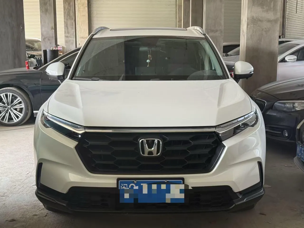 Honda 2024 CR-V 1.5T stepless 240TURBO two-drive dynamic version 5-seat automatic gear 2