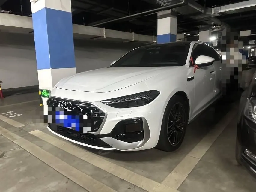 Audi 2026 A5L 2.0T Sports Edition Automatic - View 1