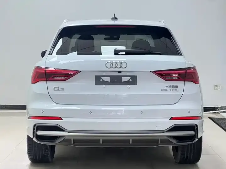 Audi Q3 2022 35 TFSI Fashion Dynamic 5