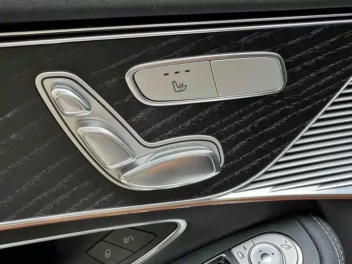 Mercedes Benz EQC 2021 EQC 350 4MATIC 9