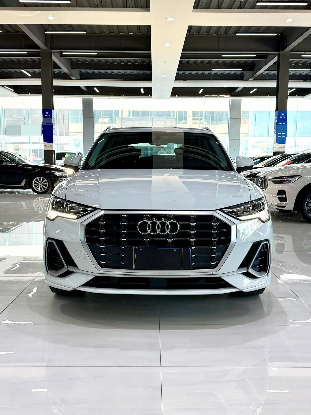 Audi 2023 Q3 1.4TFSI 35TFSI Fashion Dynamic Automatic 2