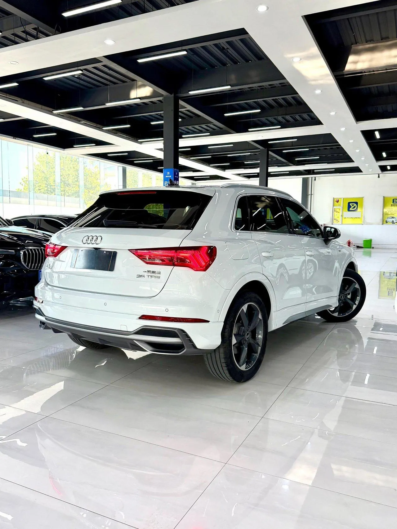 Audi 2023 Q3 1.4TFSI 35TFSI Fashion Dynamic Automatic 8