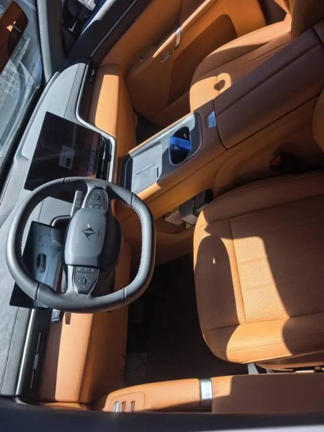 Yi Pai 2026 eπ 008 Pure Electric Home Edition 6-seat Automatic Gear 3