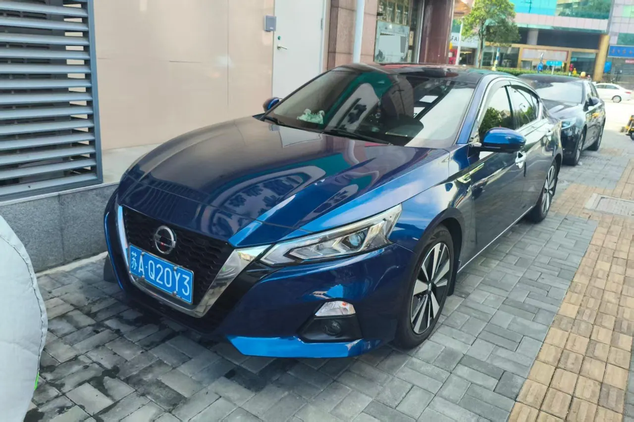 Nissan 2021 Teana 2.0 Stepless XL Upper AD1 Smart Navigation Edition Automatic Gear - View 1