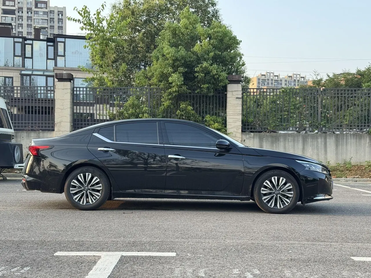 Nissan 2025 Teana 2.0 Stepless XL-TLS Pleasant Edition Automatic Gear 4