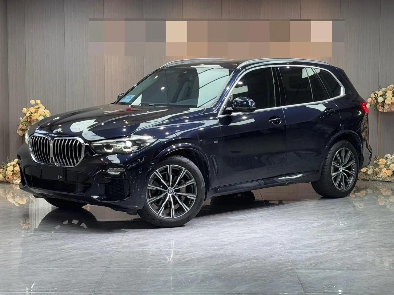 Открыть галерею: BMW X5 (Imported) 2020 X5 xDrive30i 2.0T M Sports Suit Automatic Gear