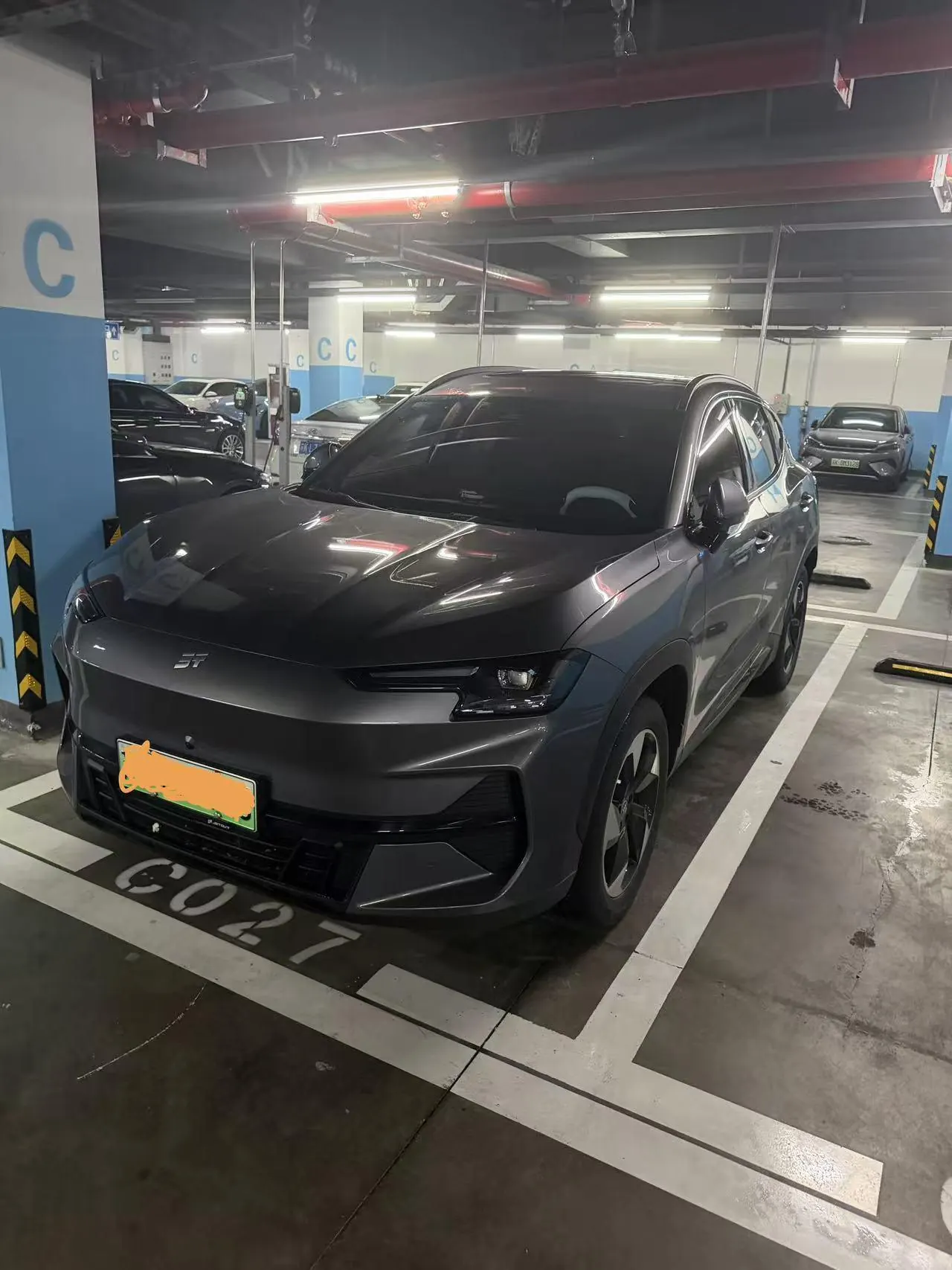 Открыть галерею: Jetour 2024 Shanhai L6 1.5TD ULTRA automatic gear