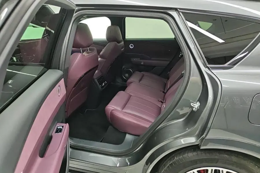 Voyah 2025 FREE four-wheel drive dry Kun version of automatic gear 7