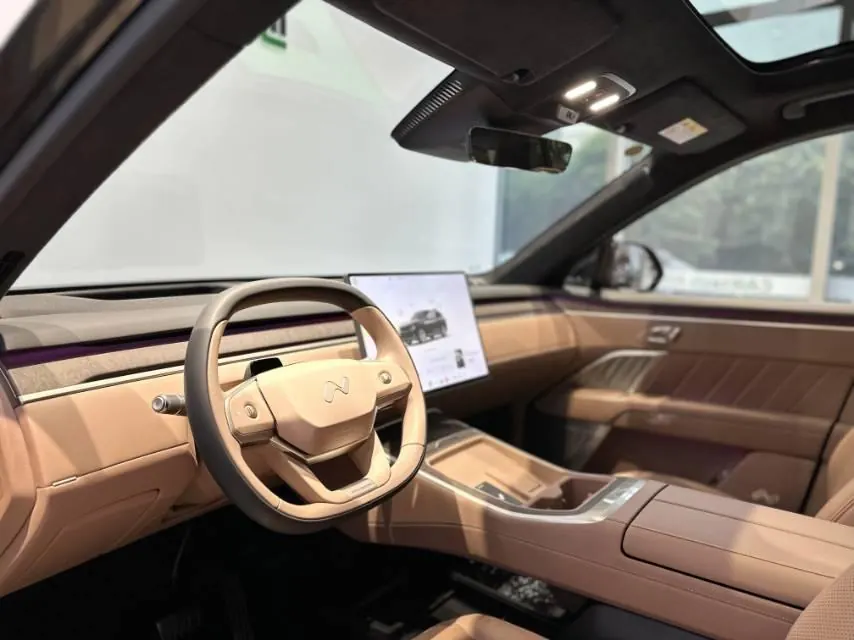 ONVO 2025 L90 Ultra Six‑Seater Automatic 2