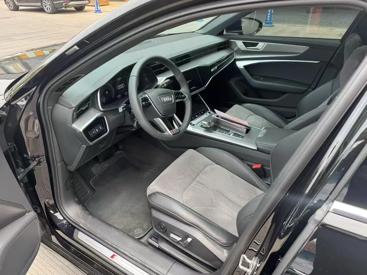 Audi 2025 A6L 2.0TFSI 45TFSI Selected Dynamic Automatic 4