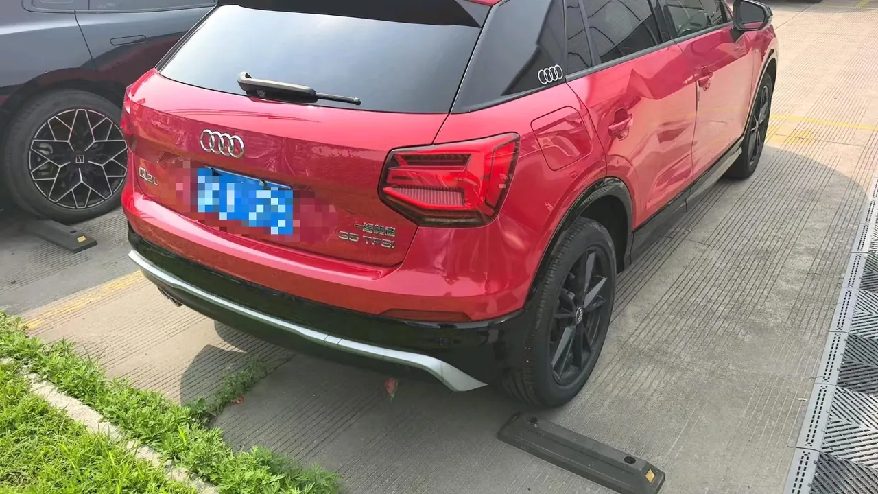 Audi 2020 Q2L 1.4TFSI 35TFSI Aggressive Dynamic Automatic 3