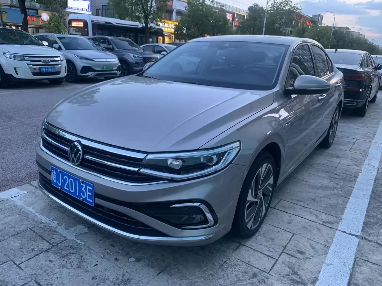 Volkswagen 2023 Bora 1.4TSI 280TSI Zunxing Edition Automatic Gear - View 1