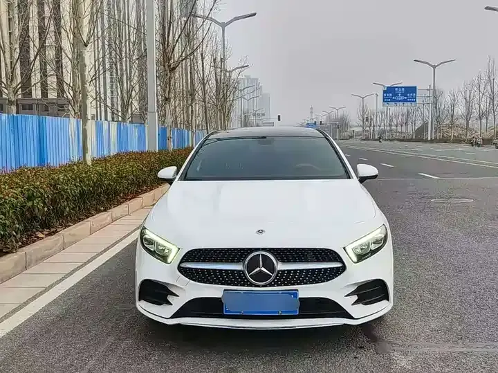 Mercedes Benz Class A 2020 Model to A 200 L Sports Car Dynamic Model 2