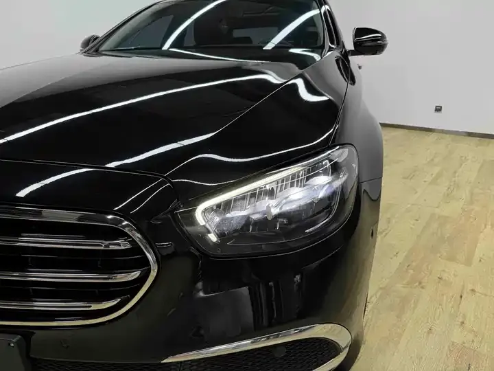 Mercedes Benz E-Class 2021 E 300 L Fashion 5