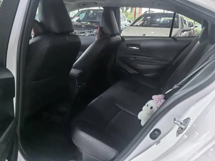 Toyota 2023 Corolla Double Engine 1.8 Stepless Intelligent Electric Hybrid Elite Automatic Gear 8