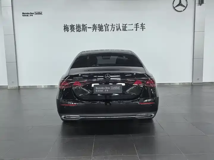 Mercedes Benz E-Class 2025 E 300 L Fashion 4