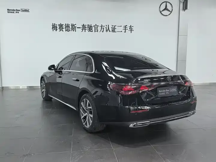 Mercedes Benz E-Class 2025 E 300 L Fashion 6