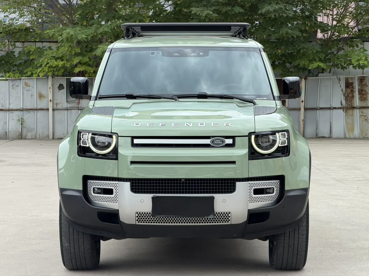 Land Rover Guard (Imported) 2023 Guard 110 48V 3.0T P400 75th Anniversary Legendary Automatic Gear 2