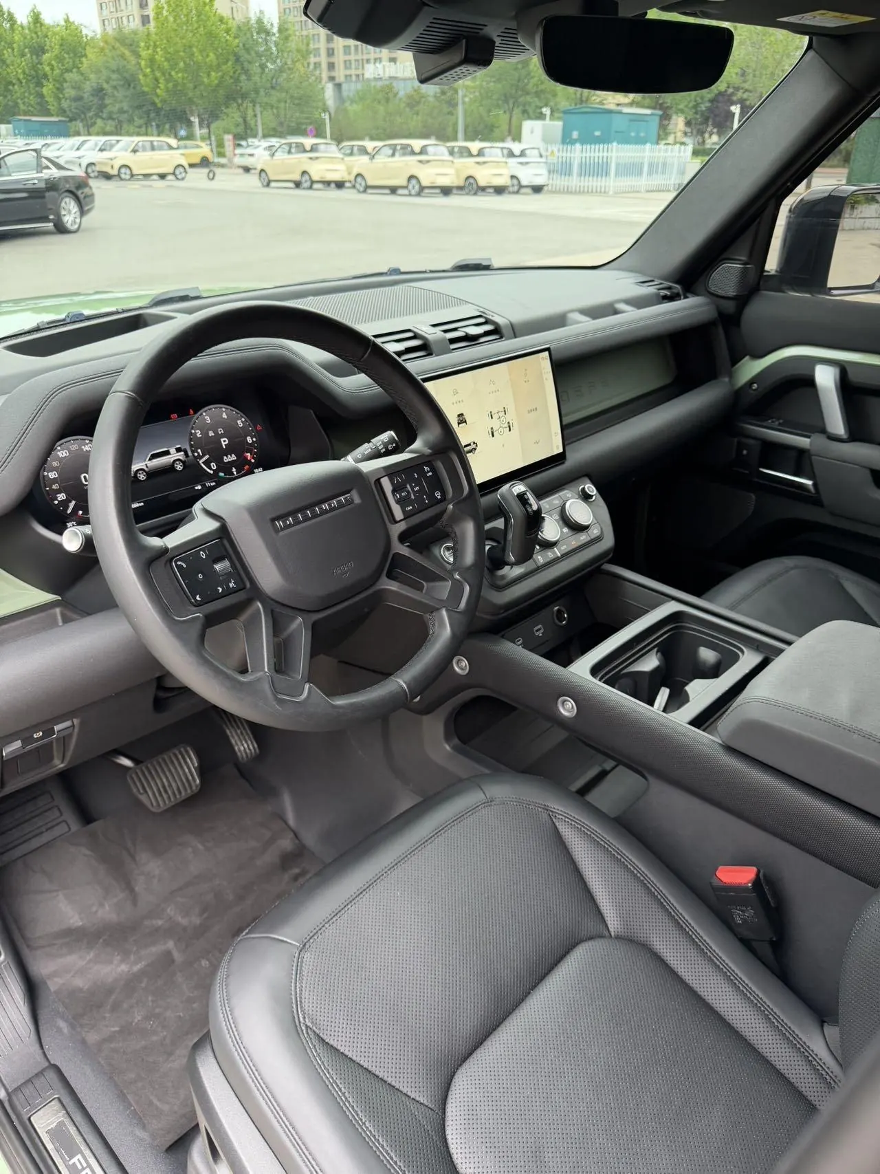 Land Rover Guard (Imported) 2023 Guard 110 48V 3.0T P400 75th Anniversary Legendary Automatic Gear 4