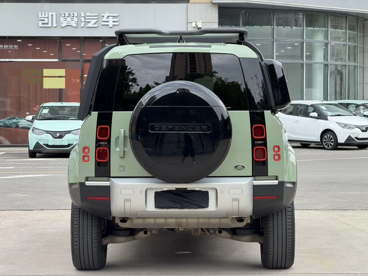 Land Rover Guard (Imported) 2023 Guard 110 48V 3.0T P400 75th Anniversary Legendary Automatic Gear 8