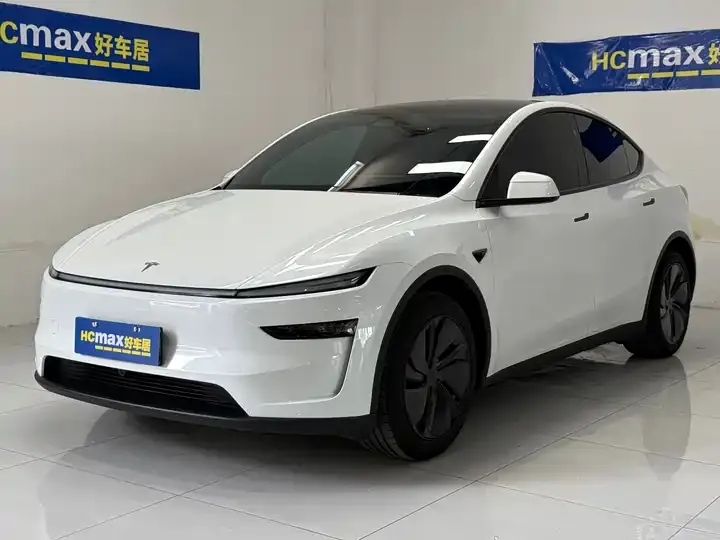 Model Y 2026 rear-wheel drive version - View 1