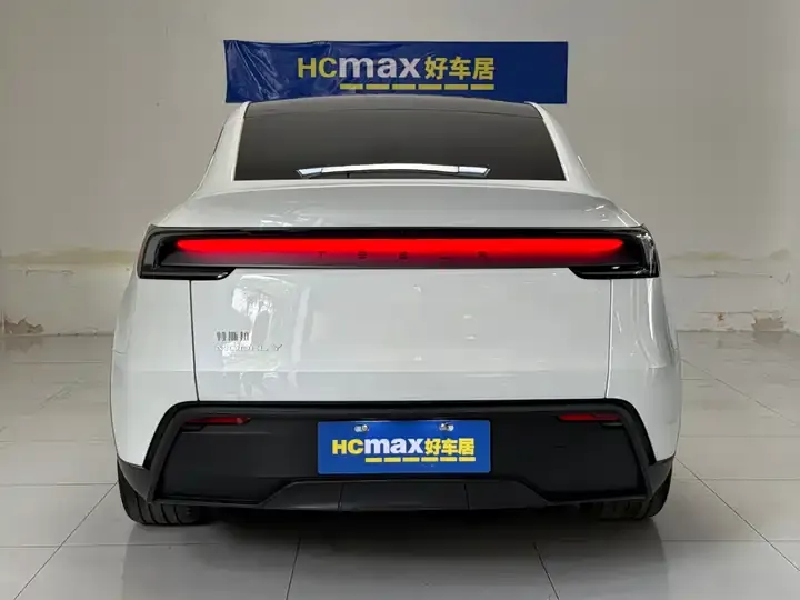 Model Y 2026 rear-wheel drive version 5