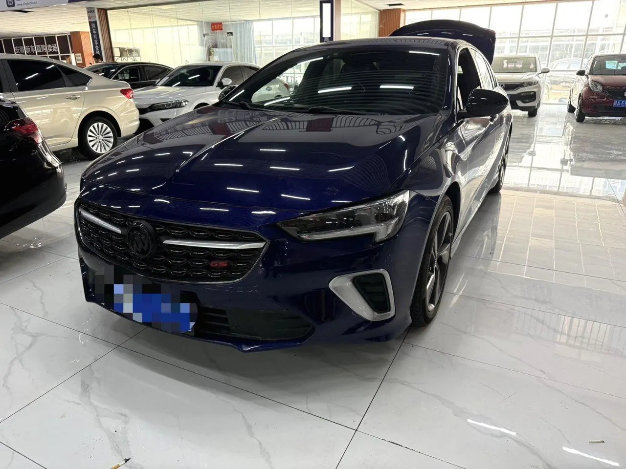 Открыть галерею: Buick 2020 Regal GS 2.0T 28T Elite Automatic Gear