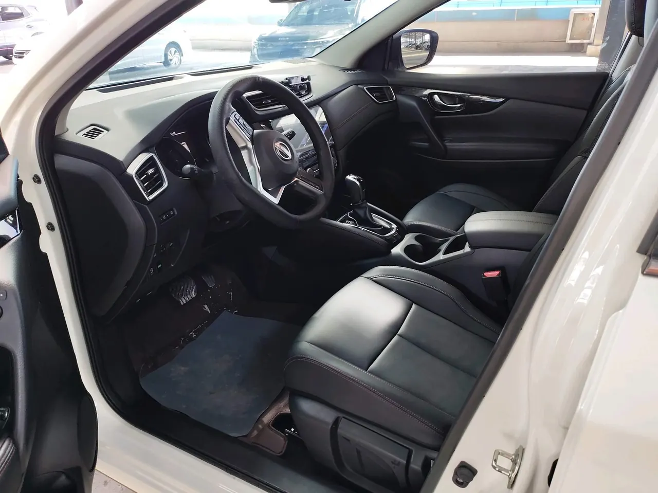 Nissan 2023 Xiao Ke 2.0 Stepless XV Comfort Edition Automatic Gear 4