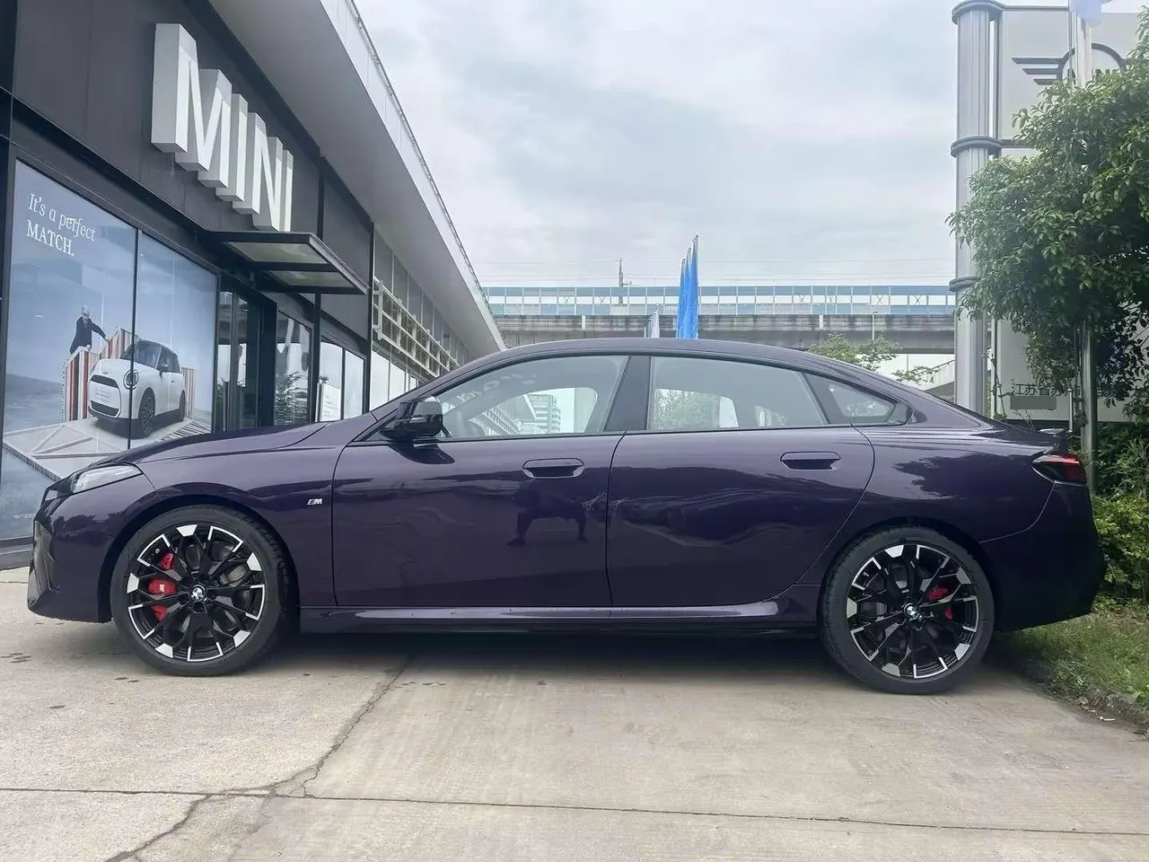 BMW 2 Series 2025 M235L 2.0T Automatic 3