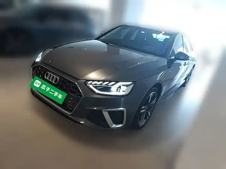 Audi A4L 2020 model 40 TFSI Luxury Dynamic Edition 3