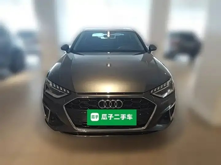 Audi A4L 2020 model 40 TFSI Luxury Dynamic Edition 5