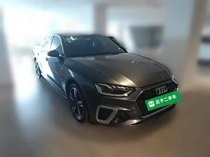 Audi A4L 2020 model 40 TFSI Luxury Dynamic Edition 7