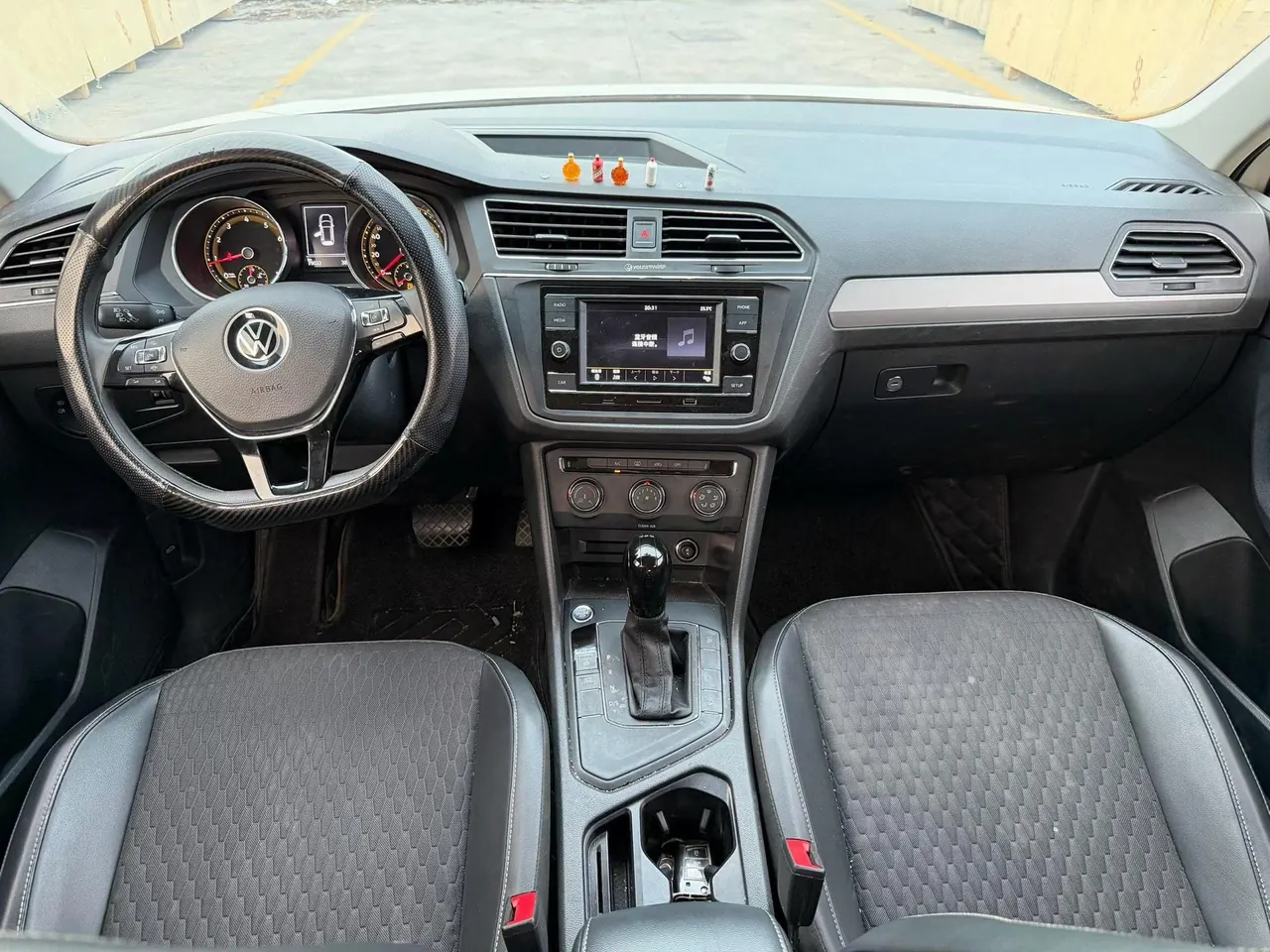 Volkswagen 2021 Tiguan L 1.4TSI 280TSI Two-Drive Smart Edition Automatic Gear 6