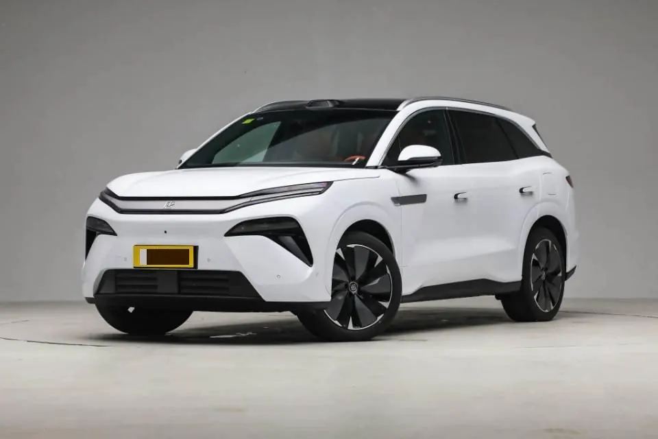 打开图片灯箱:BYD 2025 Tang L EV 600KM four-wheel drive laser Radar flagship automatic gear