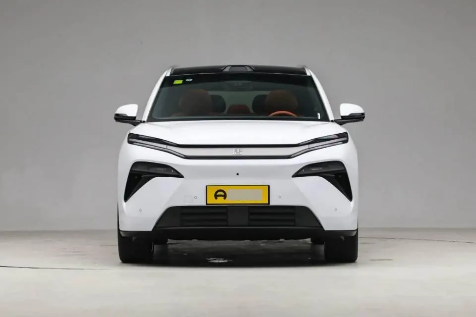 BYD 2025 Tang L EV 600KM four-wheel drive laser Radar flagship automatic gear 2