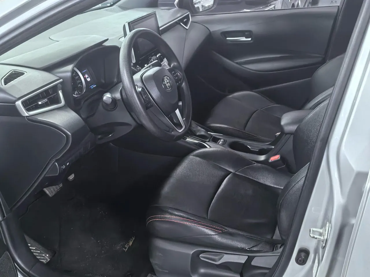 Toyota 2021 Lei Ling 1.2T Stepless 185T Deluxe Automatic Gear 2
