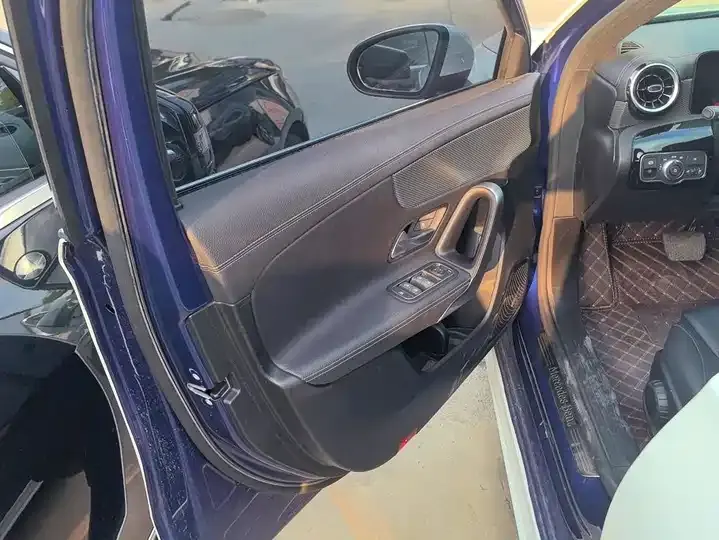 Mercedes Benz Class A 2021 A 180 L 7