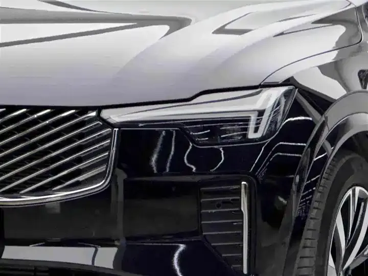 Volvo XC90 plug-in hybrid 2025 T8 Zhizun Deluxe Edition 7 seats 3