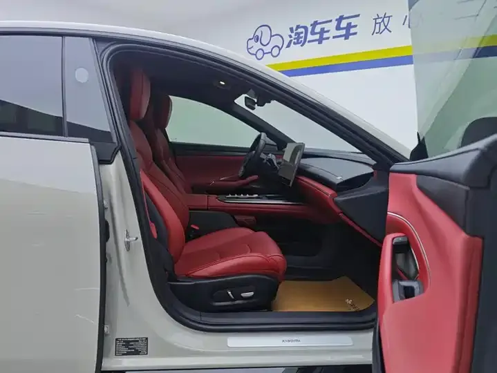 MI SU7 2024 four-wheel drive long endurance high-end smart driving Max version 8