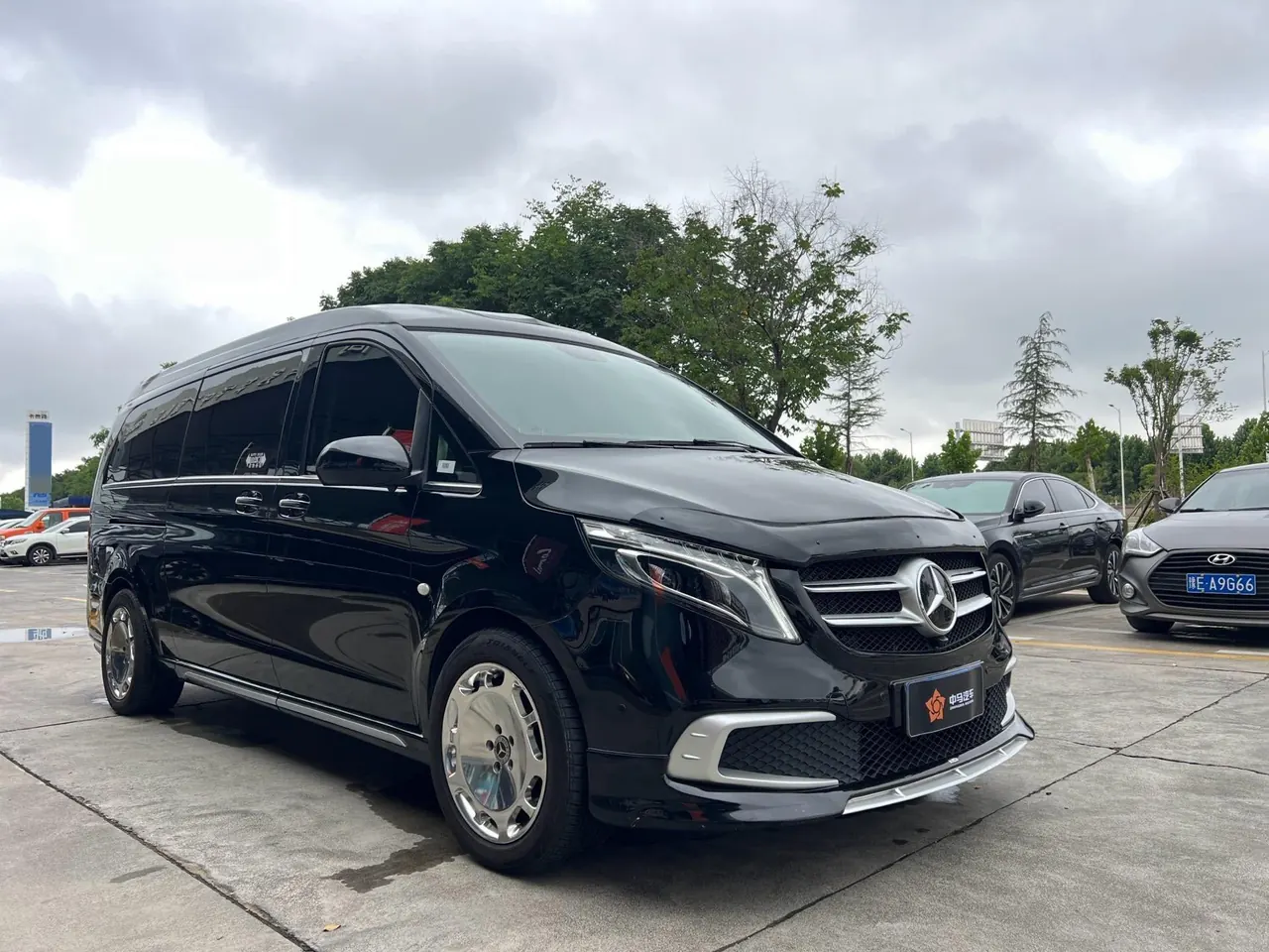 Mercedes Benz 2021 Vito 2.0T Business Edition 7-seat Automatic Gear 2