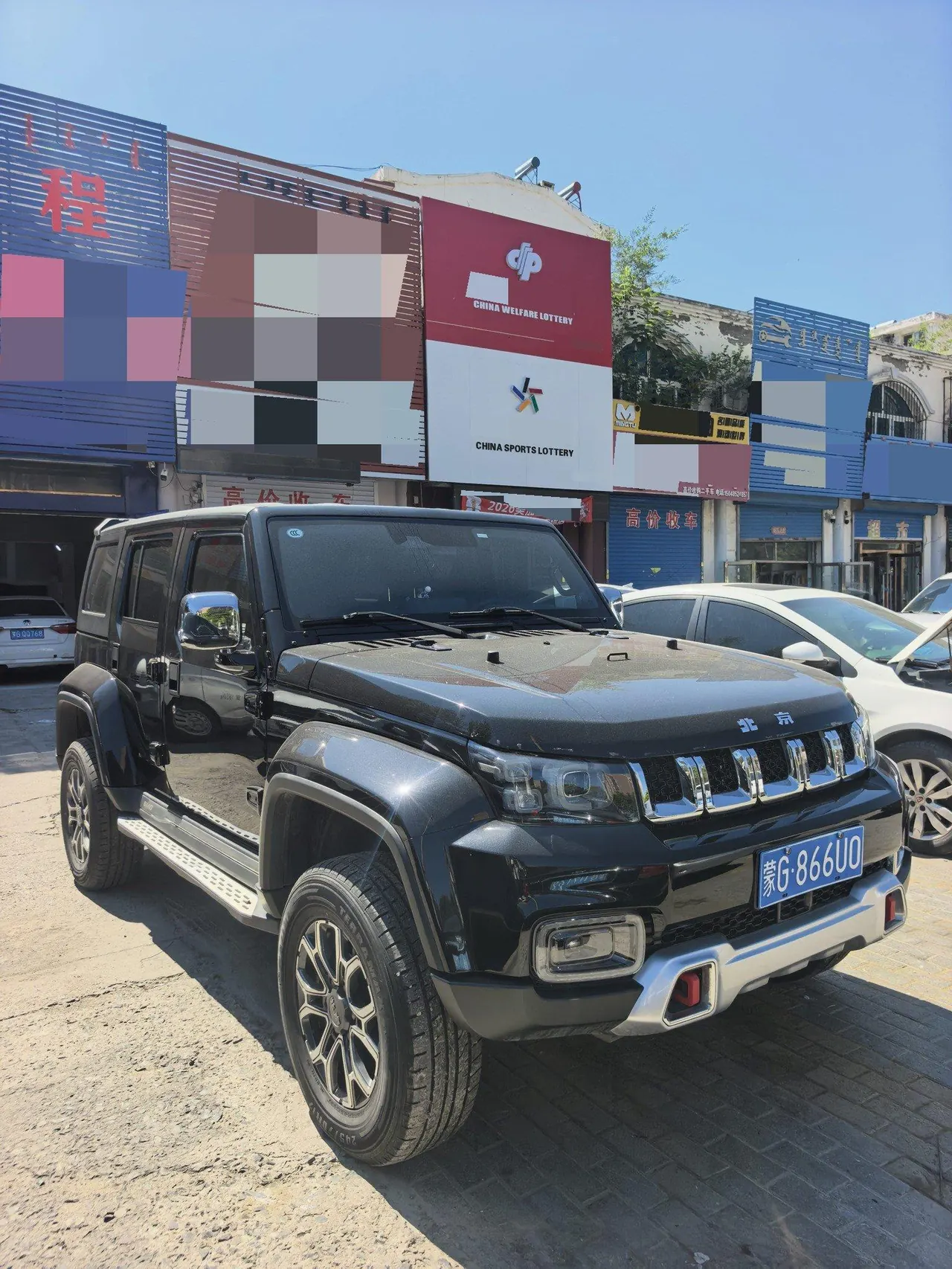 Beijing 2020 BJ40 2.0T 4-wheel drive city hunter version chivalrous automatic gear 3