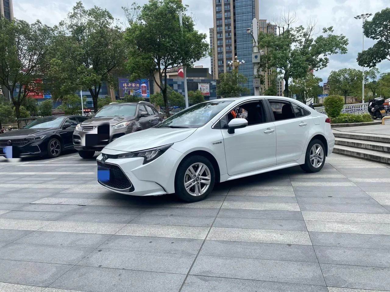Toyota 2021 Lei Ling Shuangqing 1.8H Stepless Deluxe Edition Automatic Gear - View 1
