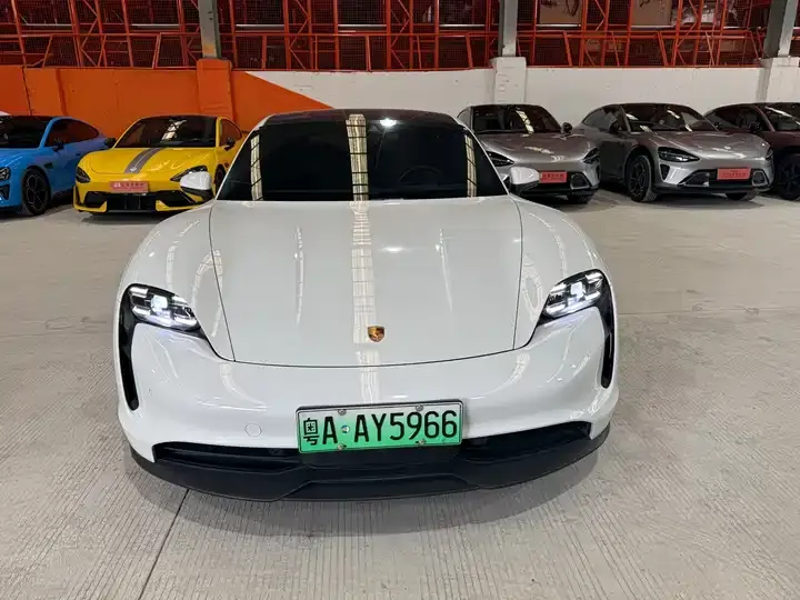 Taycan 2020 model Taycan 2