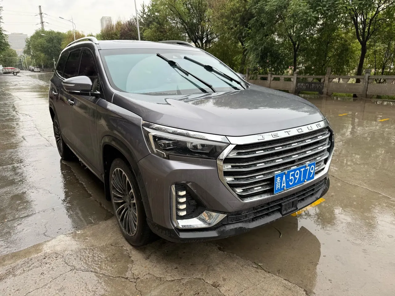 Jetour 2021 X90 PLUS 1.6TD Villa 7-seat automatic gear 3